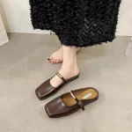 Giày sục nữ mũi vuông quai ngang TT23 2