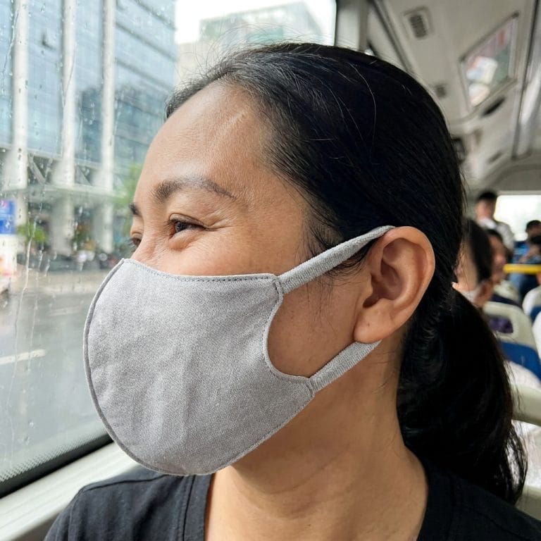 Khẩu trang quai mềm giúp giảm đau tai khi đeo lâu hàng ngày